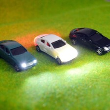 3 Stück Autos PKW beleuchtet