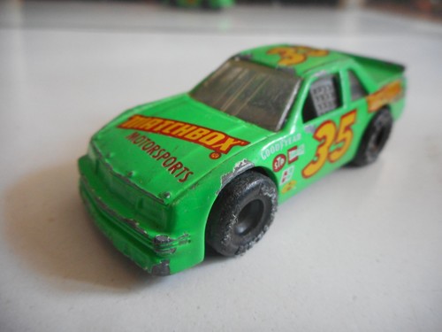 Matchbox chevrolet lumina - matchbox, in
