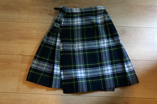 The scotch house - house, kilt