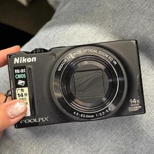 Nikon COOLPIX S8200 16.1 MP Kompaktkamera mit 14x optischem Zoom Schwarz