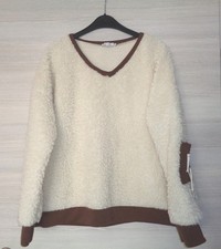 Schöner Pullover -