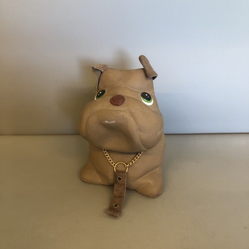 Hundefigur ari fujika - fujika, |