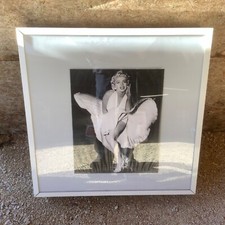 2 Stück Werbekasten Schaukasten Ladendekoration beleuchtet 79x79x15 cm.