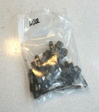 Mercedes W202 C200 Radmuttern Radschrauben Radbolzen Schrauben Muttern Bolzen