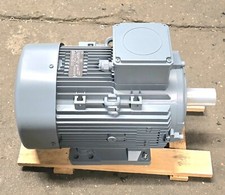 ALMO Elektromotor Q1H132M4C-42 Drehstrommotor 3~ 9kW 1500U/min IM B3 Welle 38mm