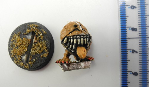 Cave squig metal - cave, night
