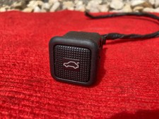 VW Volkswagen Golf 3 Vento US Schalter Mittelkonsole Kofferraum Heckklappe USA