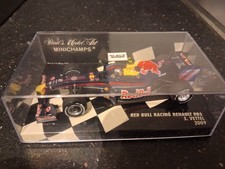 Minichamps 1:43 Red Bull