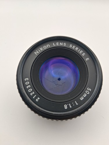 Nikon series 50mm - series, f/1.8
