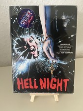 Hell Night (1981) mit Linda