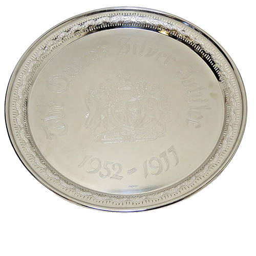 Queen elizabeth 1952 1977 - queen,