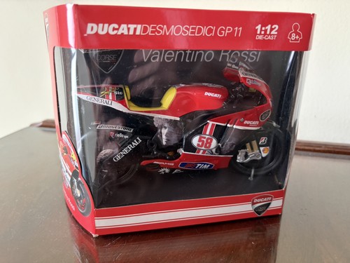 Valentino rossi 2011 - rossi,
