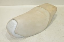 PEUGEOT SPEEDFIGHT 2 SITZ SITZBANK FAHRERSITZ DOPPELSITZ SATTEL POLSTER WEIß