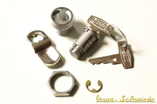 Vespa schloss motorklappe - vespa,