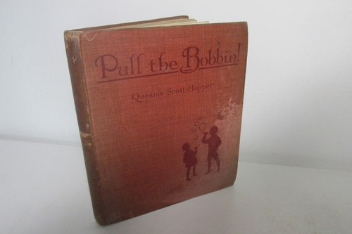 Pull the bobbin queenie - pull, bobbin!