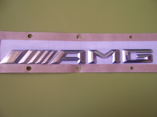 100 original amg emblem - original,