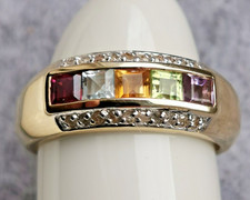 Schöner Goldring Gelbgold 333, 8 K Ring mit 5 Edelsteinen Gr. 56 (17,8 mm Ø)