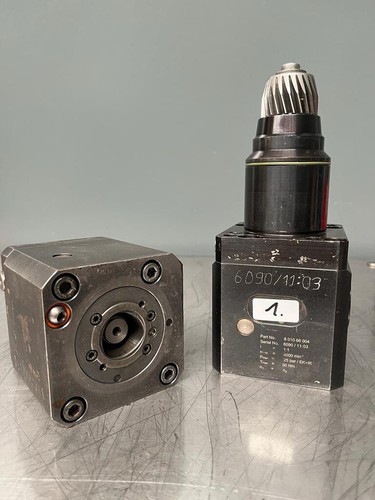 Axial angetriebenes - 1x,