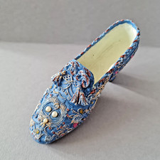 Miniaturschuh:   NOSTALGIA - Made in China 2001