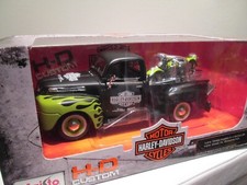 Harley davidson 1948 ford - 1:24,