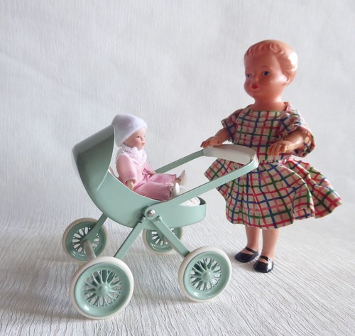 Puppenwagen aus blech - aus,