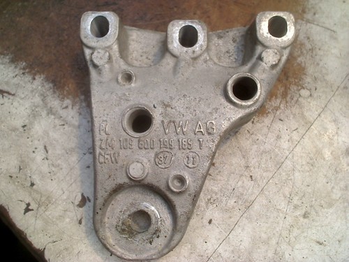 Motorhalter polo - vw, (6r)