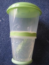 Müslibecher To-Go Joghurtbecher 3-teilig plus Besteck grün Plastik Schule Büro