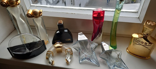 Konvolut leere parfum flakons - parfum,