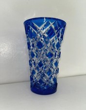 Kobaltblau geschliffene