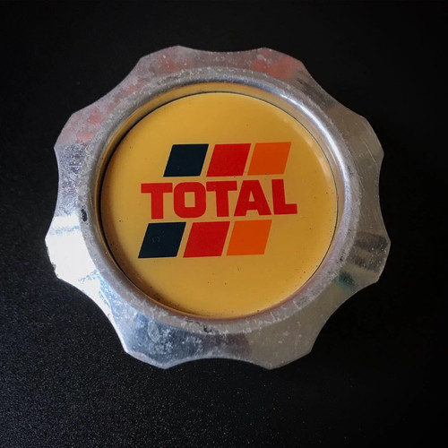 Total oil cap nissan skyline - total,