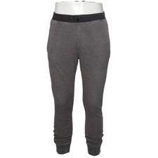 Identic Man, Jogginghose
