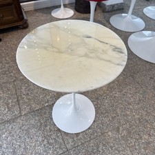 Knoll International Eero Saarinen Tulip Marmor Beistelltisch 41cm Durchmesser