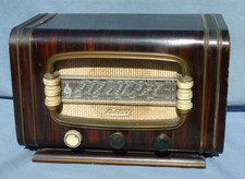 Wunderschönes, uraltes Röhrenradio / Radio aus Frankreich - Le Mouzy Paris