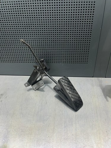 Audi d11 throttle pedal - d11,