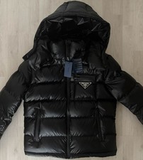 Orginale Prada Pufferjacke mit