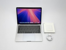 Apple MacBook Pro Retina TouchBar 13,3“ i5 2,4 Ghz 256 GB SSD 8 GB Ram 2019