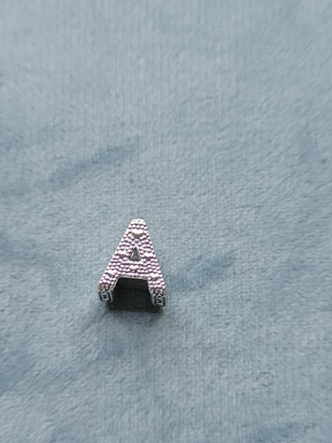 Pandora buchstabe - buchstabe, a