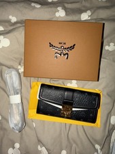 MCM Tracy Chain Wallet