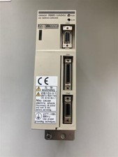 Omron R88D-UA04V AC Servo Driver