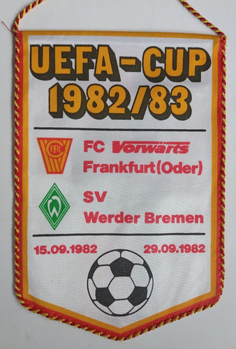 Orig wimpel uefa - ,