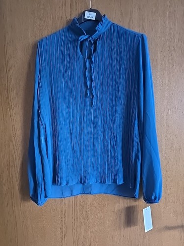 Stehkragenbluse