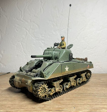 Unimax Forces of Valor 1:32 US M4A3 Sherman-Panzer, Bastogne 1945 Vitrinen Model