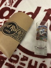 HARD ROCK CAFE/CAFÉ SHORT