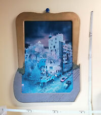 Hundertwasser in Wien mit Rahmen - sehr schönes Bild ca. 60x80 cm