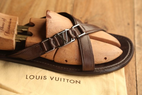 Louis vuitton braun leder - lv,
