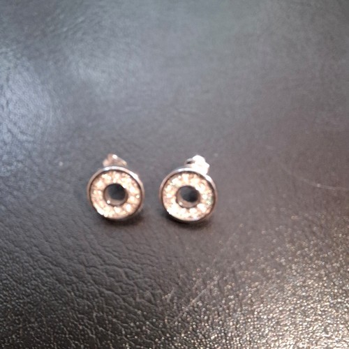 Kleine runde ohrstecker - kleine,