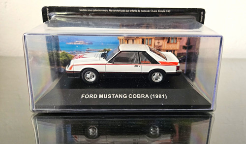 Altaya ford mustang cobra - 1:43,