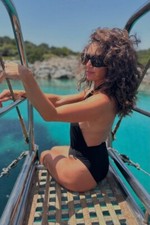 FOTO NR. 51 - NAZAN ECKES -