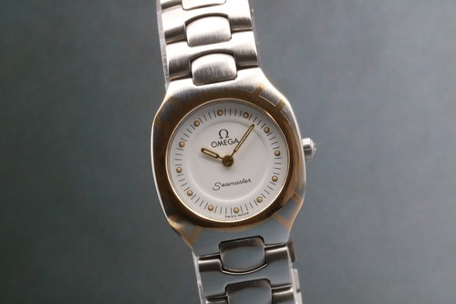 Near mint omega seamaster - mint],