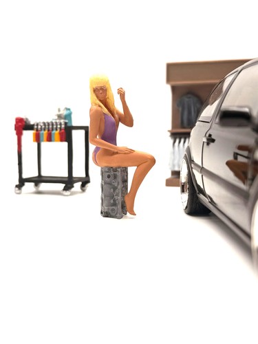 Resin figur unbemalt frau - 1:18,
